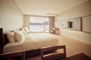 Sono Calm Geoje - Ausblick vom Zimmer