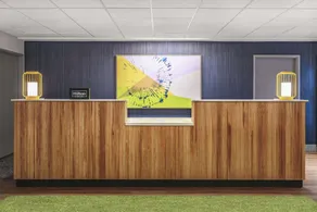 Spark by Hilton Denver International Airport - Reception