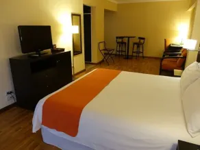 Hotel Duomi Plaza - Habitación