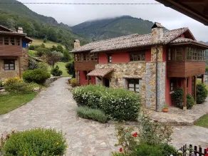 Casas rurales Valle de Bueida, jacuzzi solo en las casas el El Palacio y Viscárcel - View from room