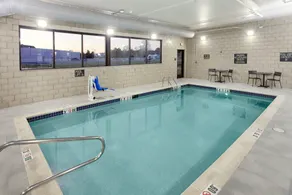 Candlewood Suites Detroit Sterling Heights by IHG - Piscine