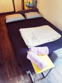Avi's place - Camera