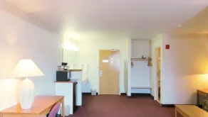 Peppermill Empress Inn - Chambre