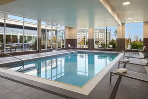 Residence Inn by Marriott Toronto Mississauga Southwest - Piscina