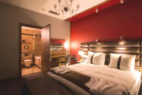 Holiday Inn Krakow City Centre by IHG - Room