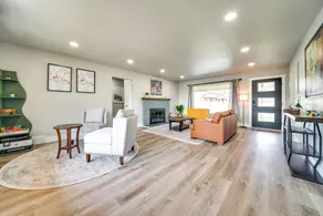 3 Mi to Dtwn: Family Home w/ Garden & EV Charger - Interiör