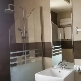 Rafa Homes Al Izdihar 2 - Bathroom