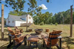 Country Living! Fire Pit, Horse Stalls & Views - Interiør