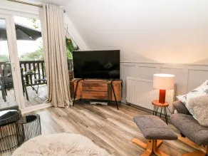 Lavender Lodge - Interior