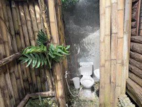 Payag n' Kapitan, Experience Pinubre Living - Bathroom