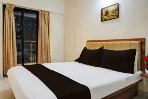 Super Townhouse Hitech City Near Yashoda Hospital - Room