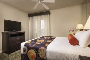 London Bridge Resort - Room