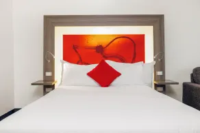 Novotel Darwin CBD - Room