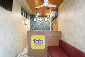 FabHotel Aksa Inn - Reception