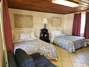 Captain's Cove Motel - Quarto