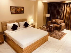 Hotel Pearl Inn - Room