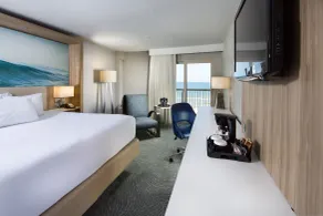Crowne Plaza Melbourne-Oceanfront by IHG - Room