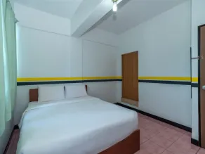 Sutera Inn Inanam - Zimmer