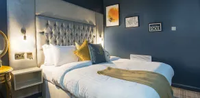 Manchester Hall - Rom