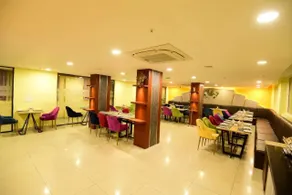 Click Hotel Guwahati - Restaurant