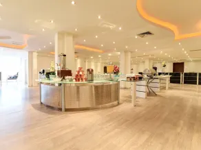 Capital O 419 Al Safeer Hotel - Ristorante