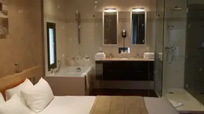 Hôtel L'Hotan Portet-sur-Garonne - Chambre