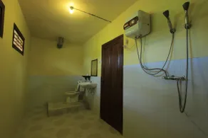 Kangkung Cottages - Bathroom