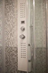 Madison - Bathroom