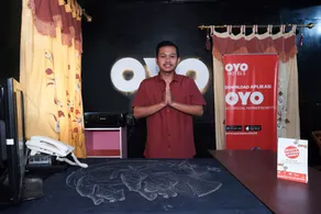 Super OYO 598 Udan Mas Guesthouse& Gallery - Recepción