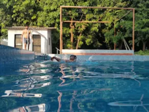 Smita Baug  - Piscina