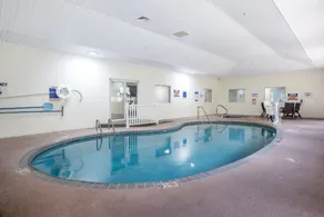 Red Roof Inn PLUS+ & Suites Savannah – I-95 - Pool