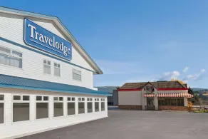 Travelodge by Wyndham Salmon Arm BC - Restaurant