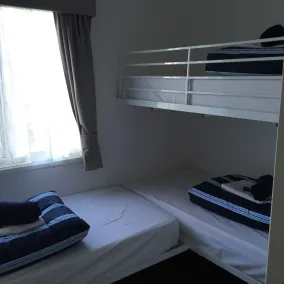 Warragul Gardens Holiday Park - Habitación