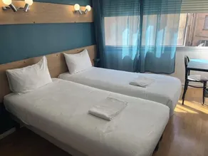 greet Grenoble Centre Gare Accor Hotel - Room