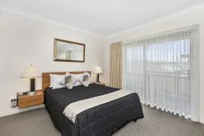 Comfort Inn Centrepoint Motel - Room
