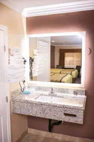Rodeway Inn & Suites Bellflower - Salle de bain