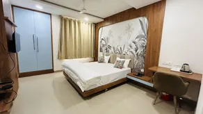 The Gamora Hotel - Zimmer