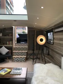 The Boathouse - Entrada interior