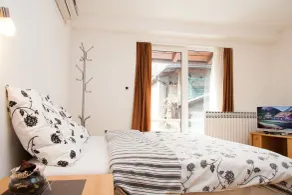 Rooms Garden Zagreb Airport - Room