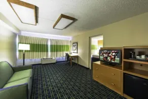 Days Inn by Wyndham Absecon Atlantic City Area - Room