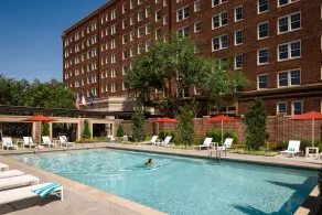 Warwick Melrose Hotel - Piscine