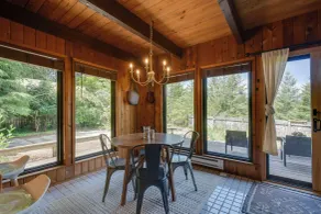 Walk to Water! Lake Kokanee Cabin w/ Mtn Views - Interiør