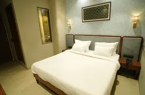 PACHMARHI TIGER - Room