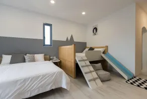 Blue White - Room