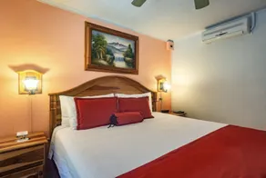 Prado Inn & Suites - Zimmer