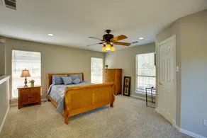 Gorgeous Royse City Retreat w/ Front Porch & Pond! - Chambre