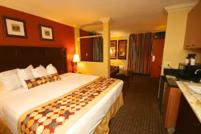 Days Inn by Wyndham Kissimmee West - Room