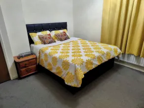 Peterborough Nice House with garden free parking - Rom