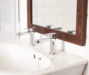 Corner House Inn by Greene King Inns - Baño