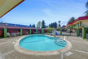 Quality Inn Santa Cruz Downtown Area - Piscine
